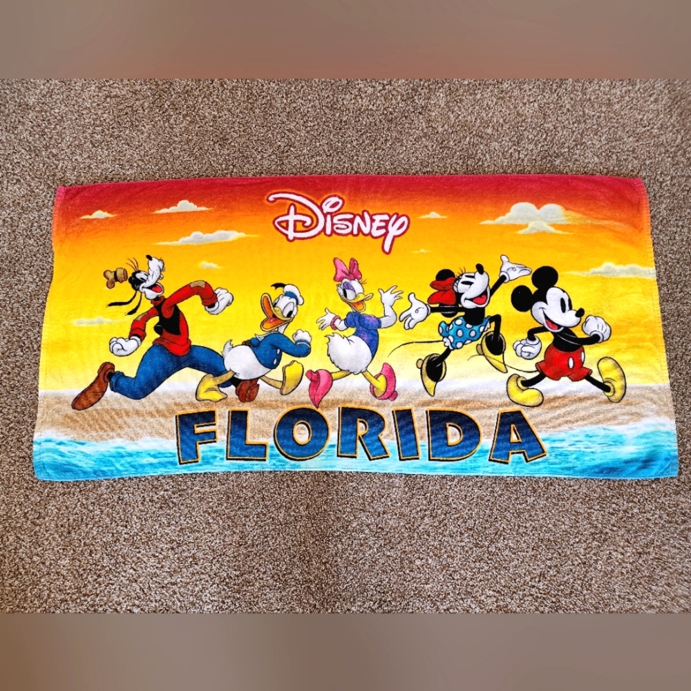 Disney Florida Walking On Sunshine Beach Towel